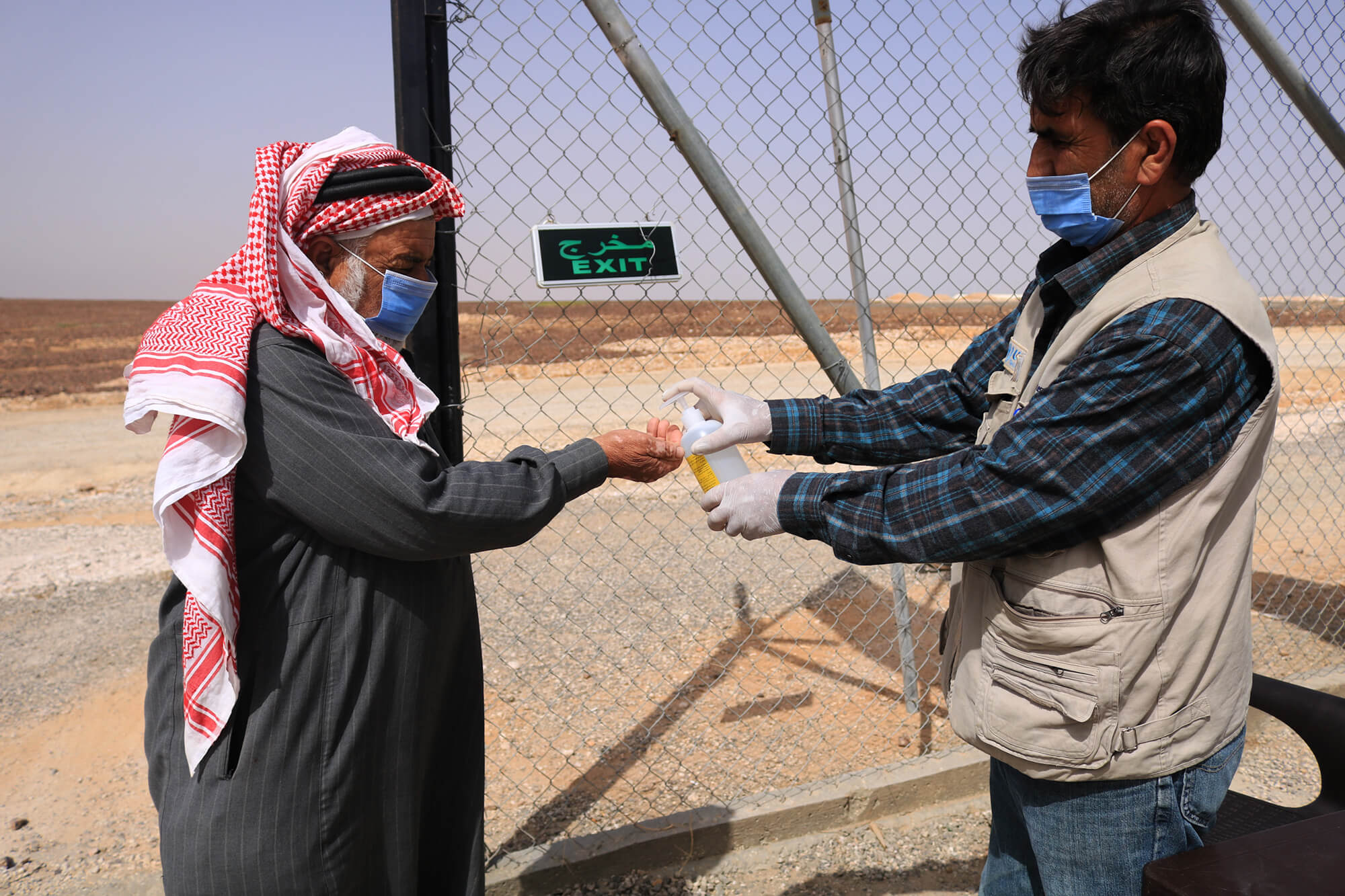 At Azraq refugee camp in Jordan, we’re helping the Ministry of Health in its vaccination efforts.