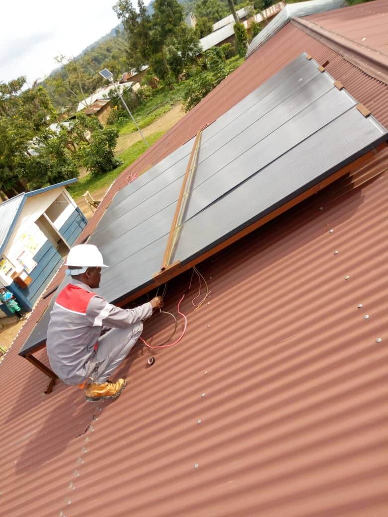 Our team in the Democratic Republic of the Congo (DRC) fitted solar panels and a solar pump at our Ebola Treatment Center in Bikoro.