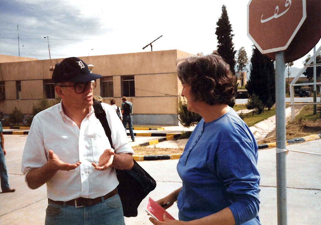 Garvelink talks with Julia Taft in Iraq.