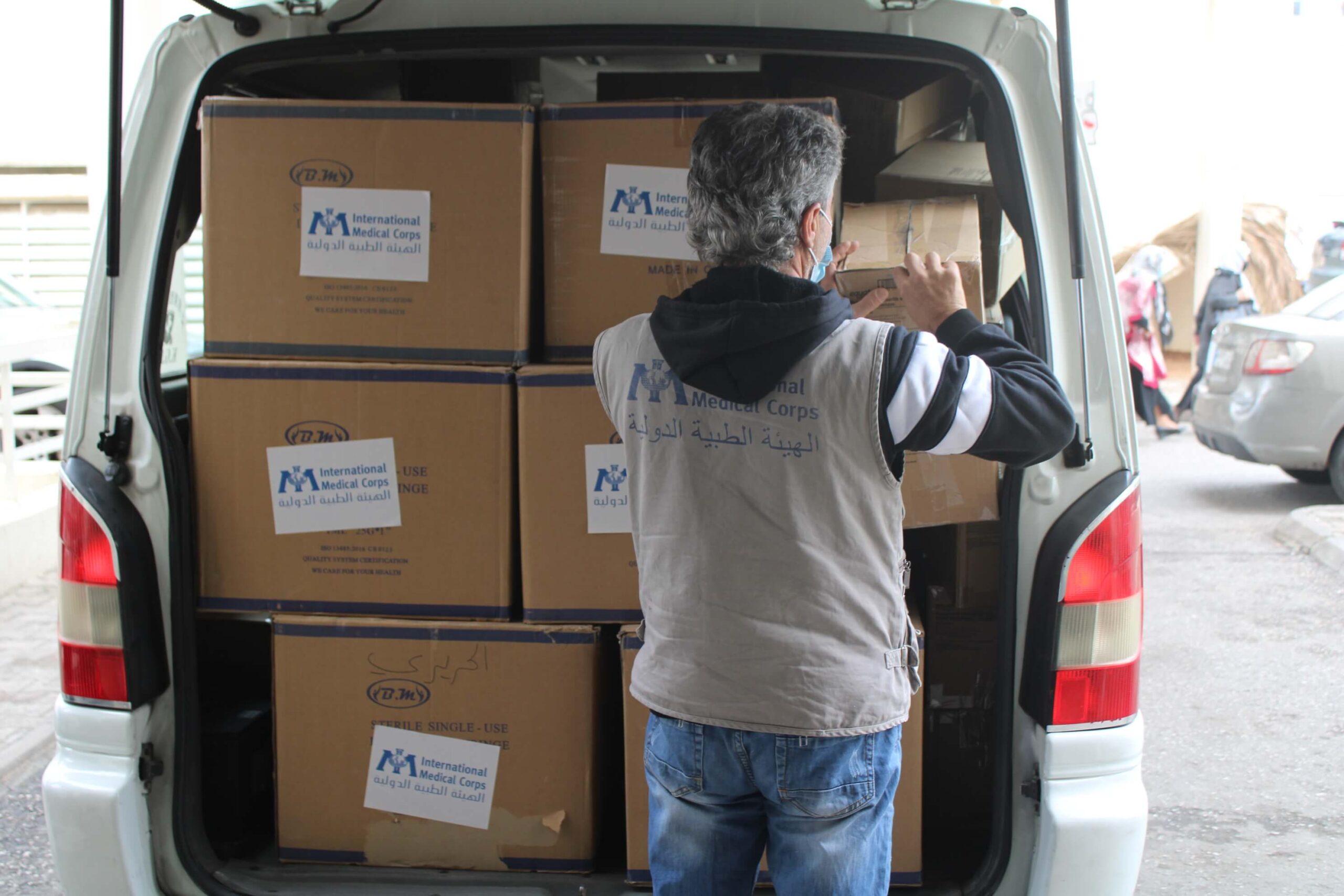 Our team in Lebanon delivered more than 240,000 syringes and other supplies to 24 public hospitals participating in the national vaccination plan.