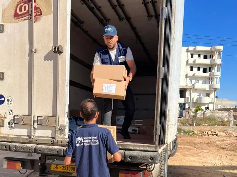 International Medical Corps staff deliver medicines and medical supplies to our EMT Type 1 Fixed primary healthcare center in Derna, Libya.